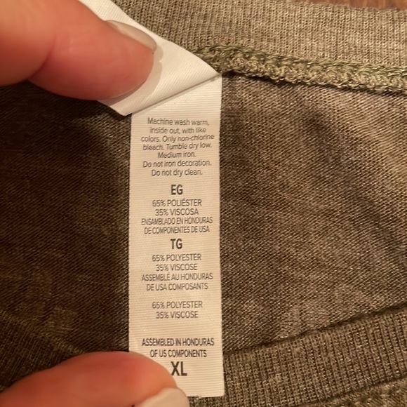 The Original Barbell and Pigtails shirt - Picture 4 of 6